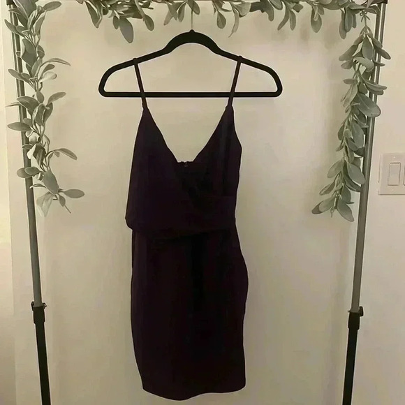 Lulus Dresses & Skirts - Lulus Dress